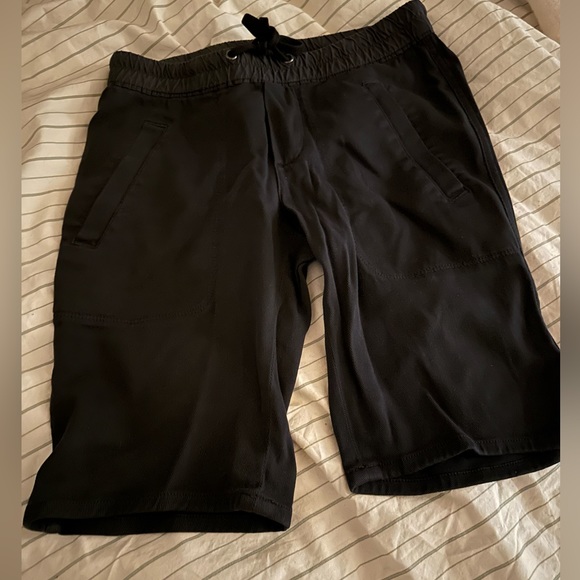 James Perse Shorts - Picture 2 of 3
